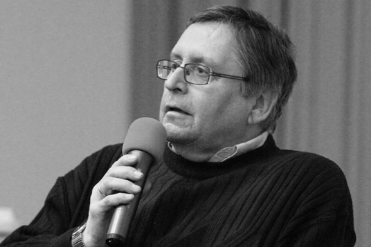 Das Bild zeigt Hans-Josef Justen