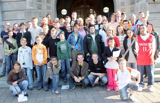 Das Bild zeigt den ersten Jugendrat