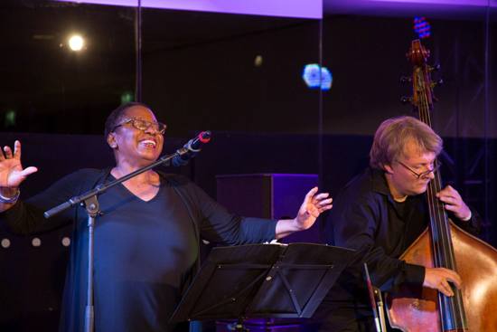 Marlene Meldrum-Hunt und Stefan Werni treten beim Sommerfest der Kunsthalle auf.