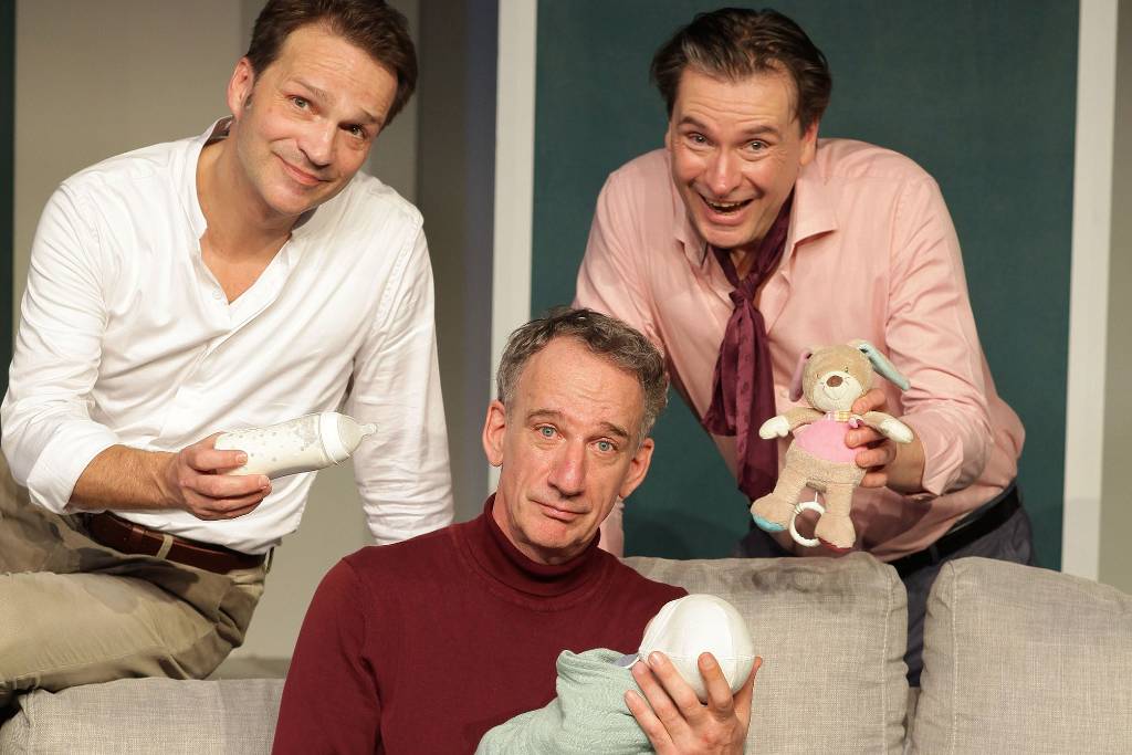 Komödie: drei Männer und ein Baby