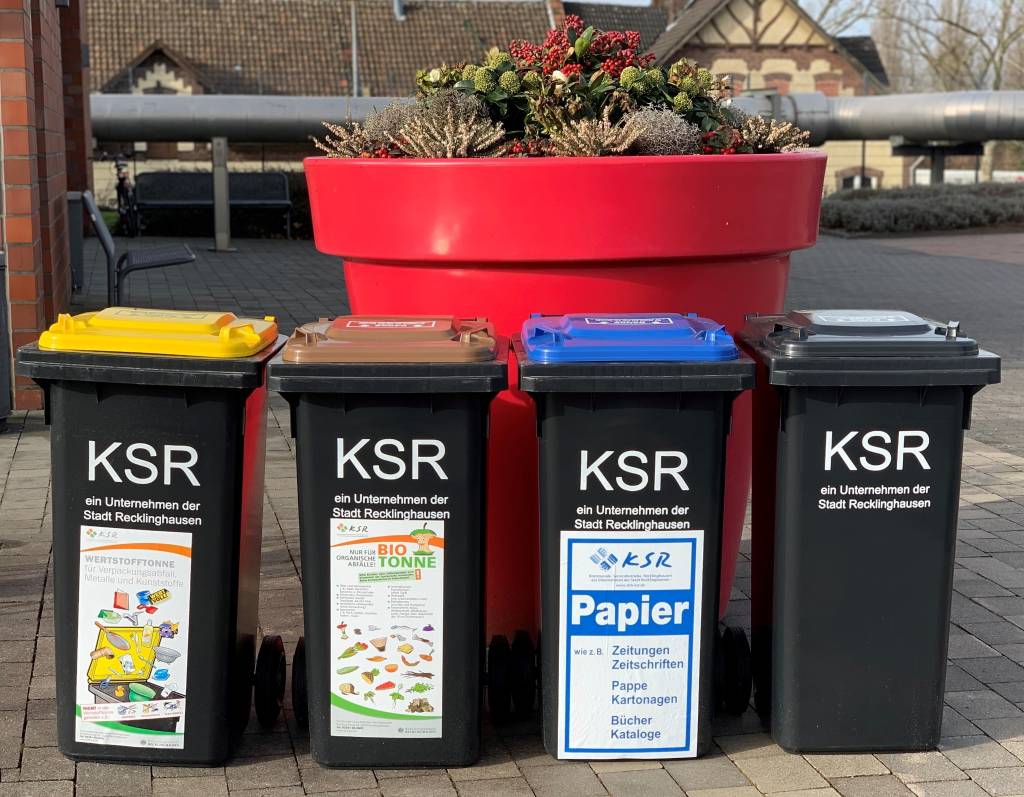 Müllbehälter der KSR. Foto: Stadt RE