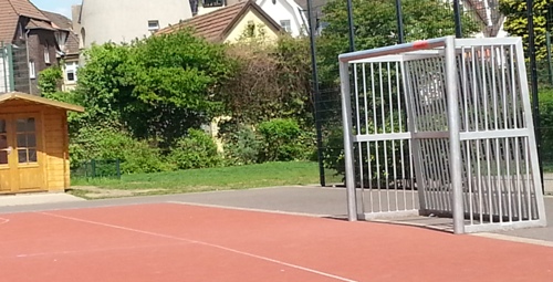 Schulhof Gymnasium Hittorf